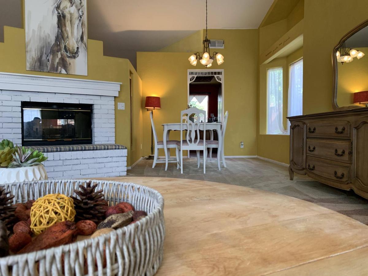 Vineyard Vista Suite With Tv And Private Bathroom هيميت المظهر الخارجي الصورة