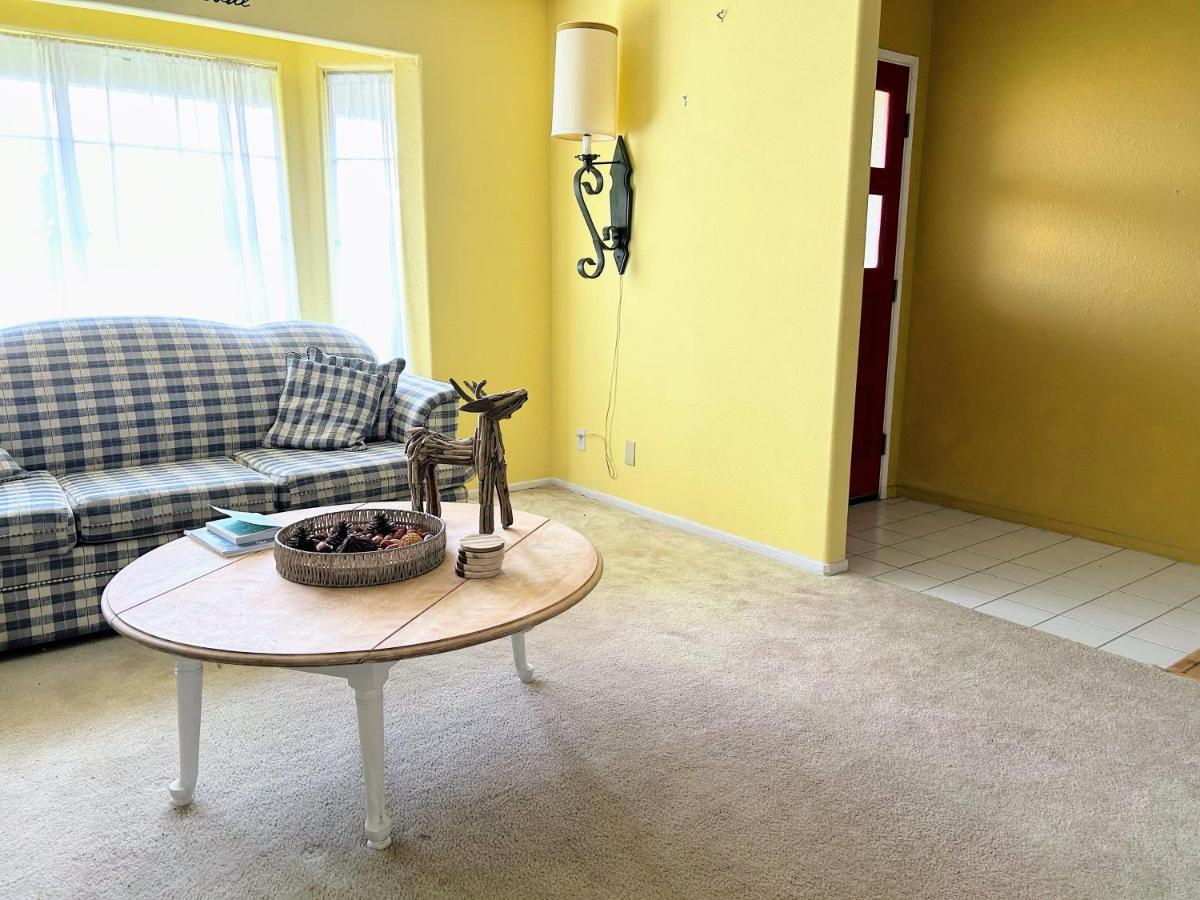 Vineyard Vista Suite With Tv And Private Bathroom هيميت المظهر الخارجي الصورة