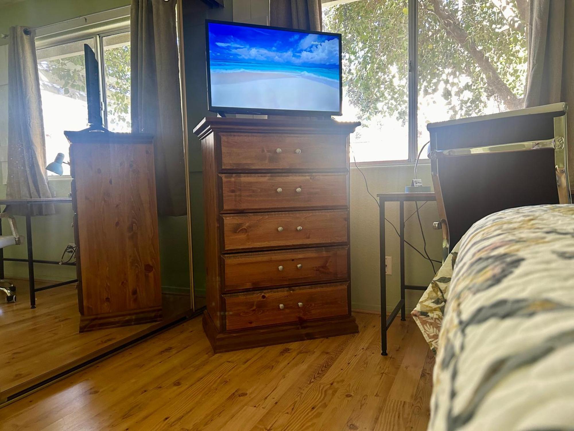 Vineyard Vista Suite With Tv And Private Bathroom هيميت المظهر الخارجي الصورة