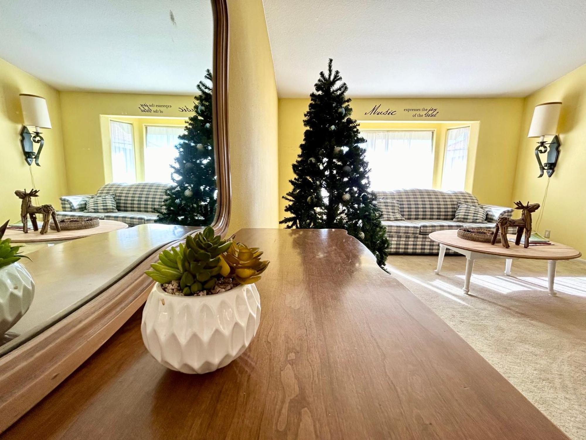 Vineyard Vista Suite With Tv And Private Bathroom هيميت المظهر الخارجي الصورة